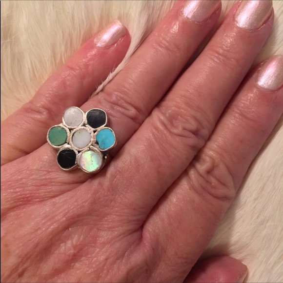 Vintage Jewelry - 925 SterlingSilver(?) Artisan💍w/7 Gemstone 5